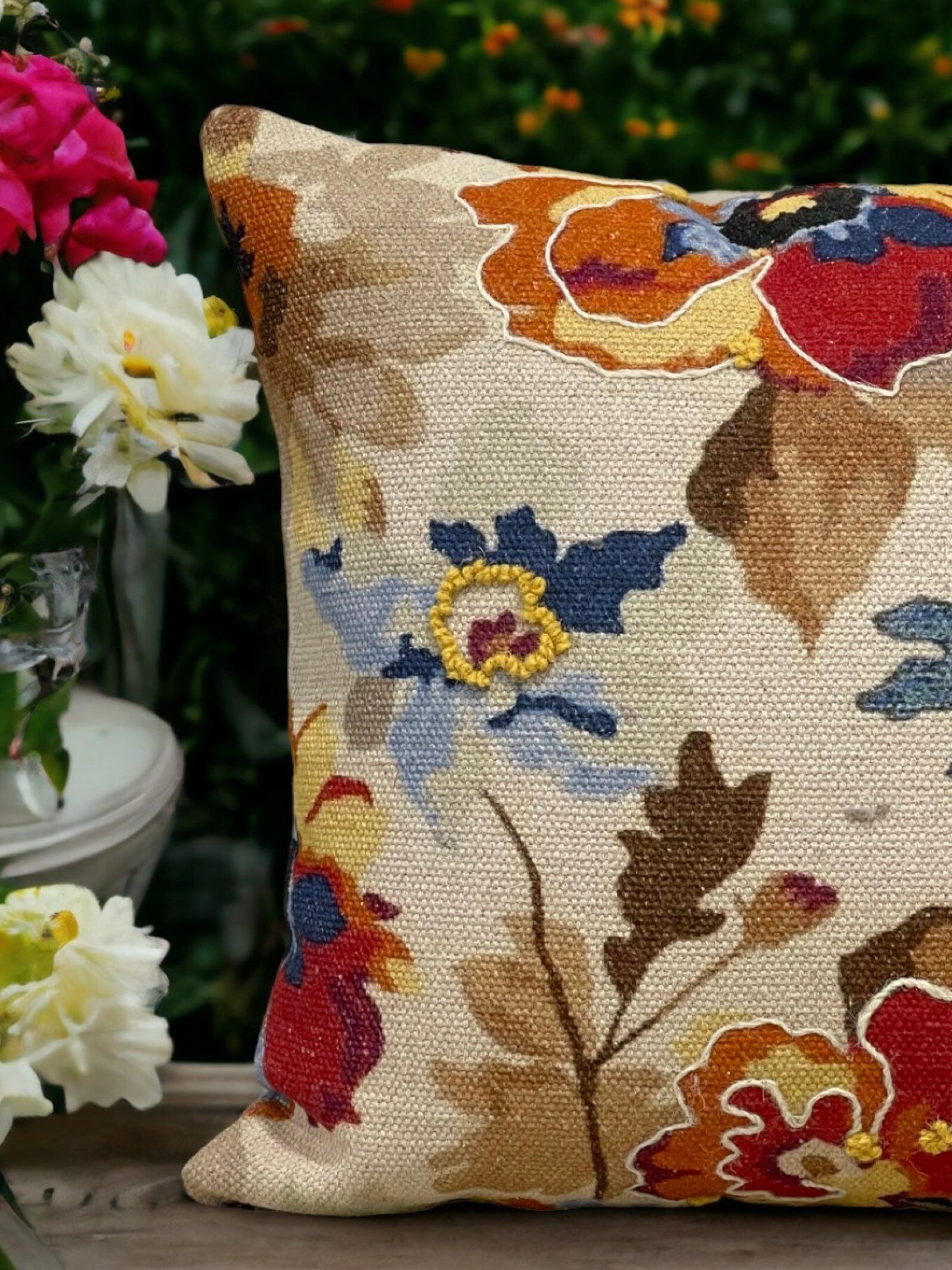 Cengel Embroidered Cushion Cover